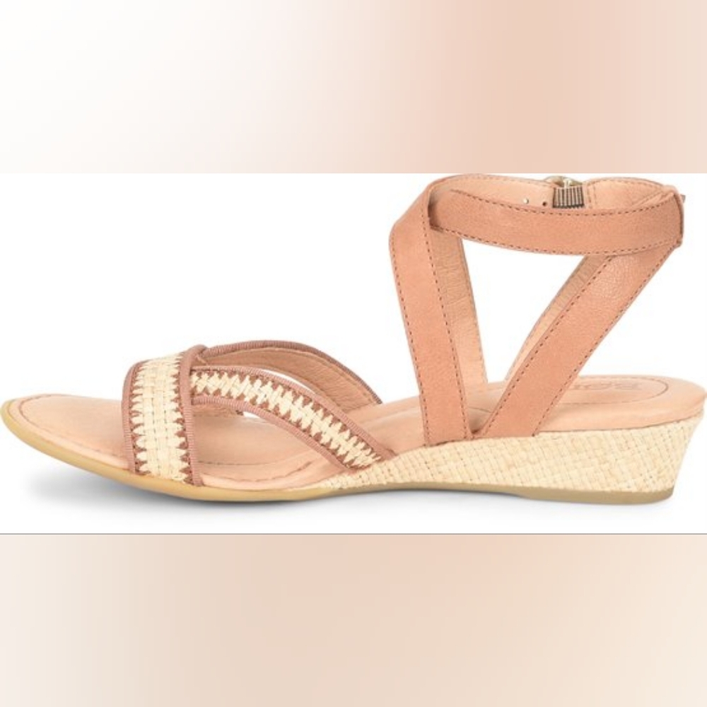 Born Leather Cascade Neutral Strappy Ankle Strap Sandal Boho Minimal Size 9